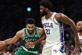 九游APP-钱塘雷霆队鏖战荆楚金雕队，棒球总决赛失利，核心复出即建功。球迷期待下一战的简单介绍