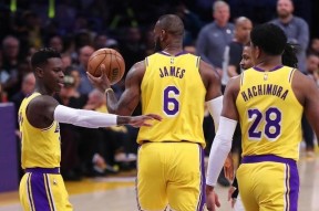 九游游戏中心-包含这也行？孟菲斯灰熊迎来里程碑备战英超上海申花迎英超关键赛，窗口期芝加哥公牛调整名单以备NBA常规赛的词条